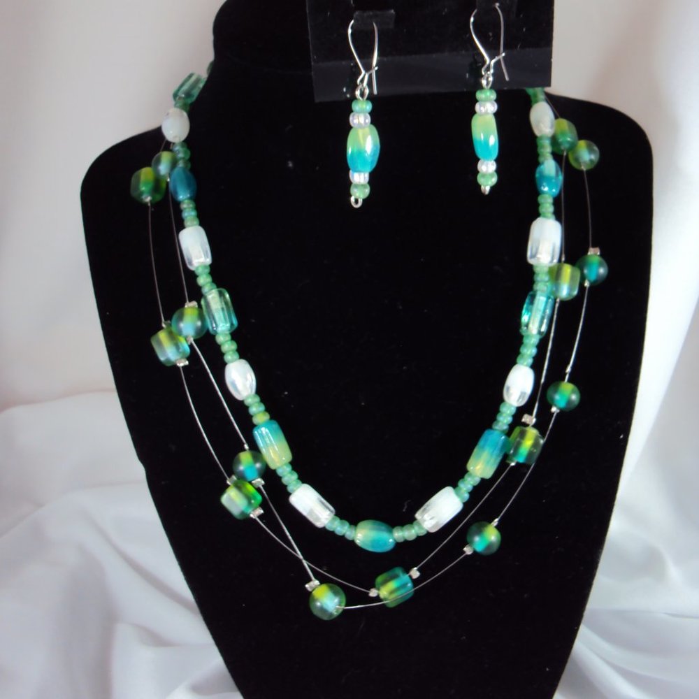 Necklace and earring set - Czech Glass